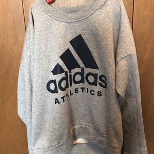 GREY ADIDAS CREWNECK